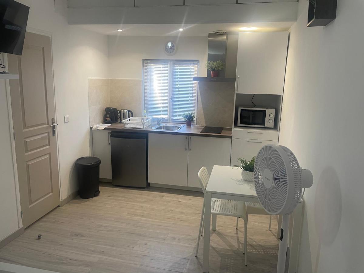 Residence Chene- 15 Mn De Paris Et 05 Mn D'Orly Aeroport 韦瑞-夏特林 外观 照片