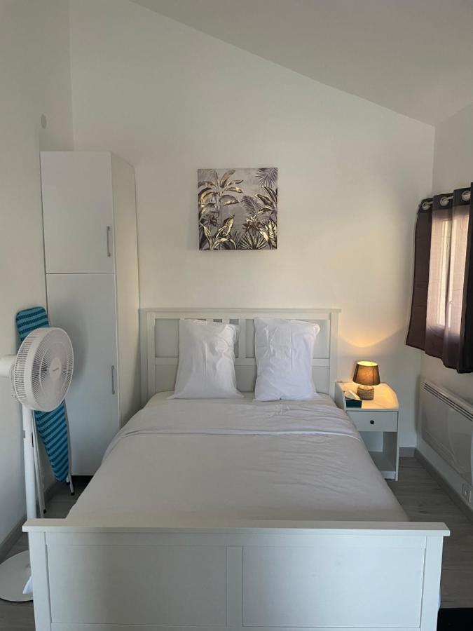 Residence Chene- 15 Mn De Paris Et 05 Mn D'Orly Aeroport 韦瑞-夏特林 外观 照片