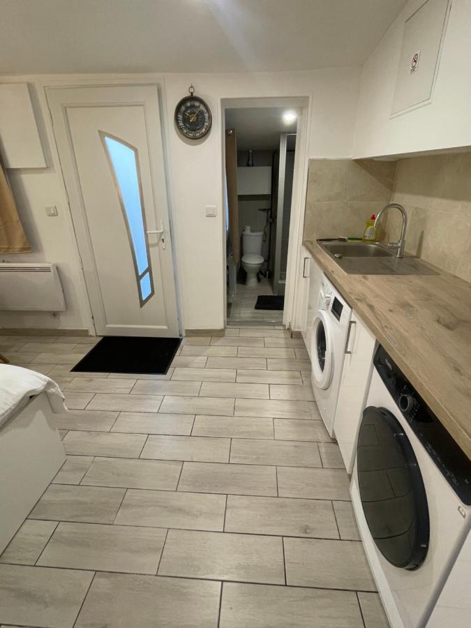 Residence Chene- 15 Mn De Paris Et 05 Mn D'Orly Aeroport 韦瑞-夏特林 外观 照片